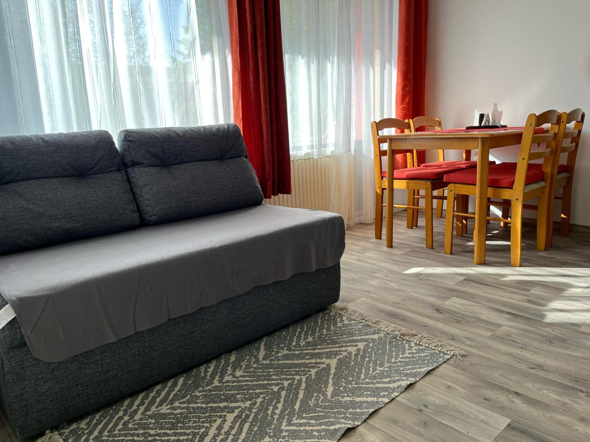 Centr00M Apartman Dunafoldvar Kültér fotó
