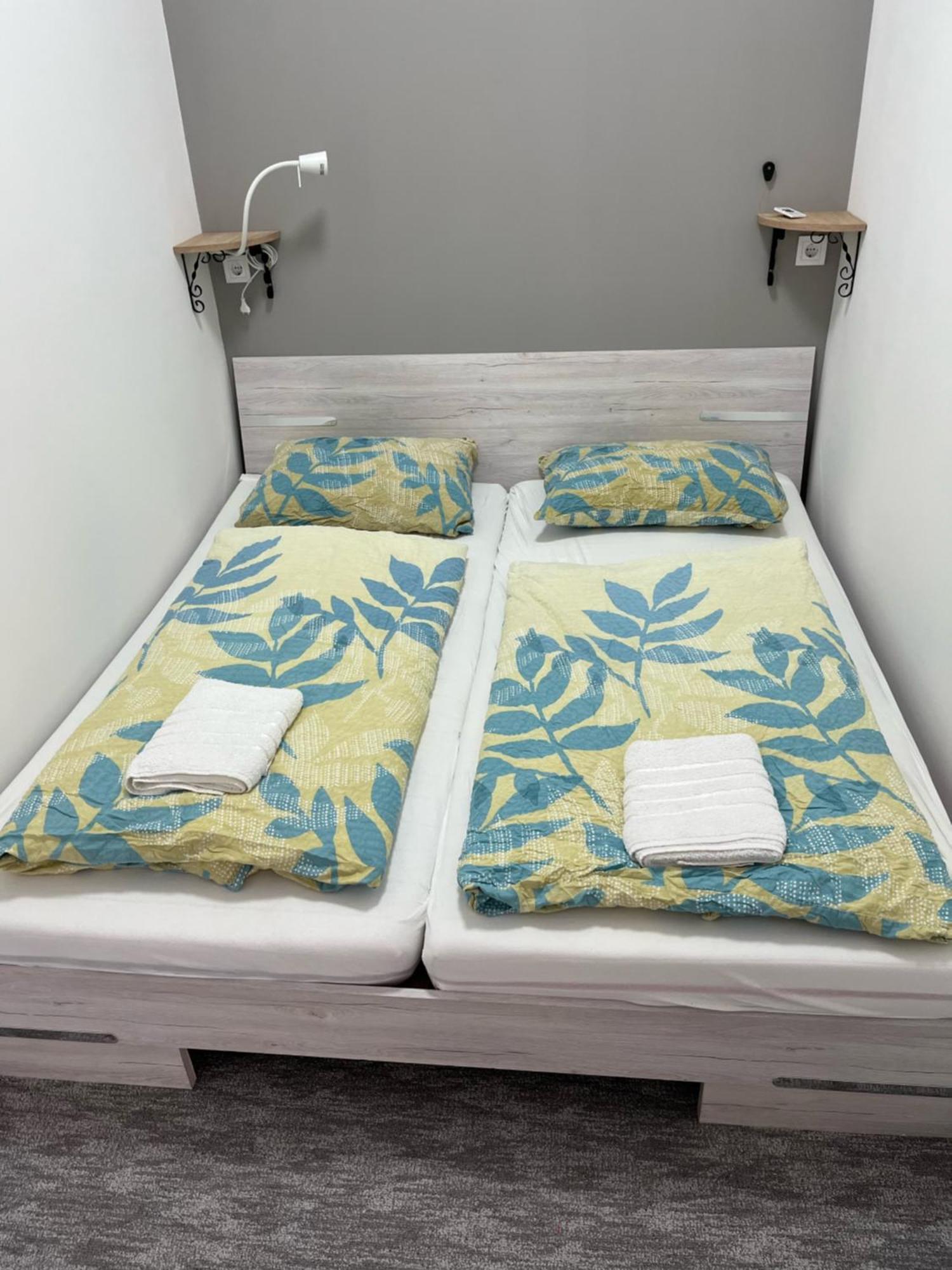Centr00M Apartman Dunafoldvar Kültér fotó