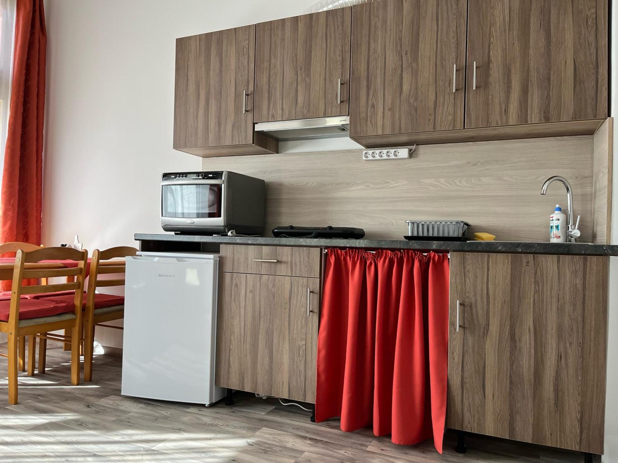 Centr00M Apartman Dunafoldvar Kültér fotó